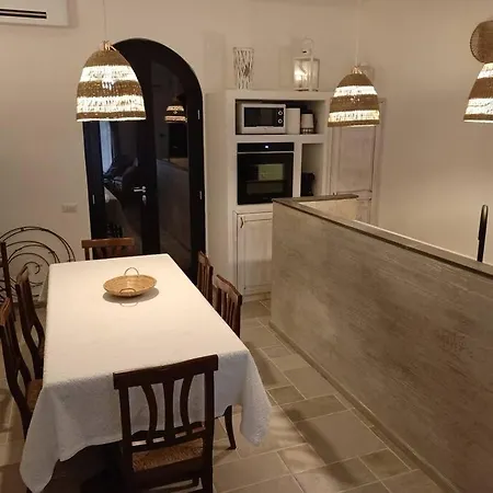 Indipendent At Only 100 Mt. From The Beach * Torre delle Stelle