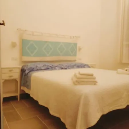 Indipendent At Only 100 Mt. From The Beach Torre delle Stelle