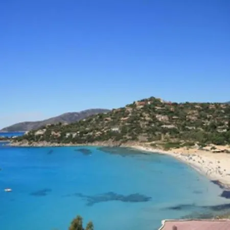 Indipendent At Only 100 Mt. From The Beach